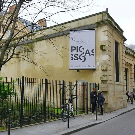 New Snug Flat In The Heart Of Le Marais Apartment Paris