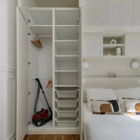 New Snug Flat In The Heart Of Le Marais *